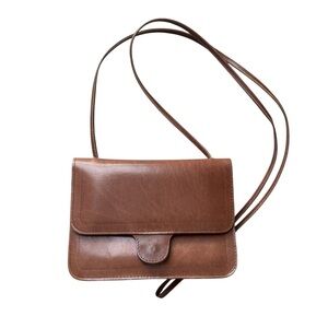 VTG 80s Mundi Classic Brown Crossbody Bag Small Mirror Snap Closure